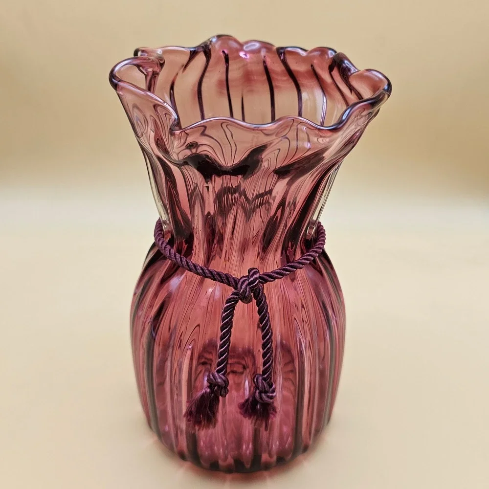 Hand‎ Blown Cranberry Glass Vase Fluted Ribbed Ruffled Rim Decorative Home Decor